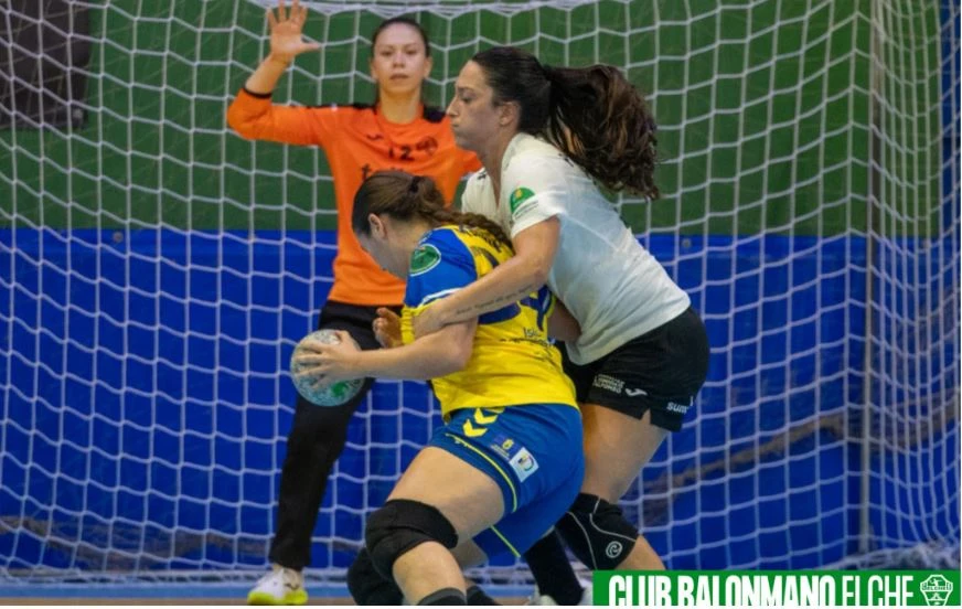 El Balonmano Elche asalta la pista del campeón y estrena la era Zabalegui con un 26-31