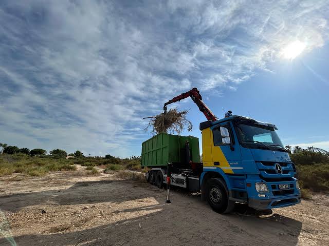 Elche instala cuatro sensores para conocer cada minuto el caudal del Vinalopó y tres barrancos