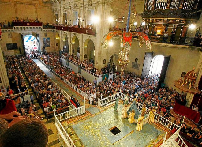 El Festival Medieval de Elche regresa del 23 de octubre al 8 de noviembre con música, teatro y el Misteri como eje
