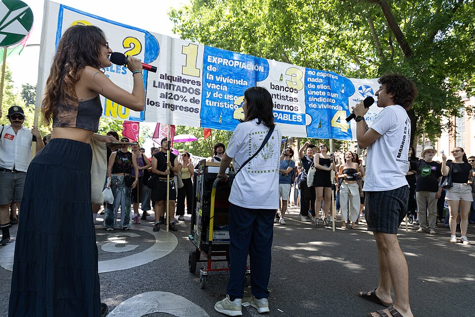 Sindicatos y asociaciones de Elche, Crevillent y Santa Pola se coordinan para la huelga de vivienda del 11 de noviembre