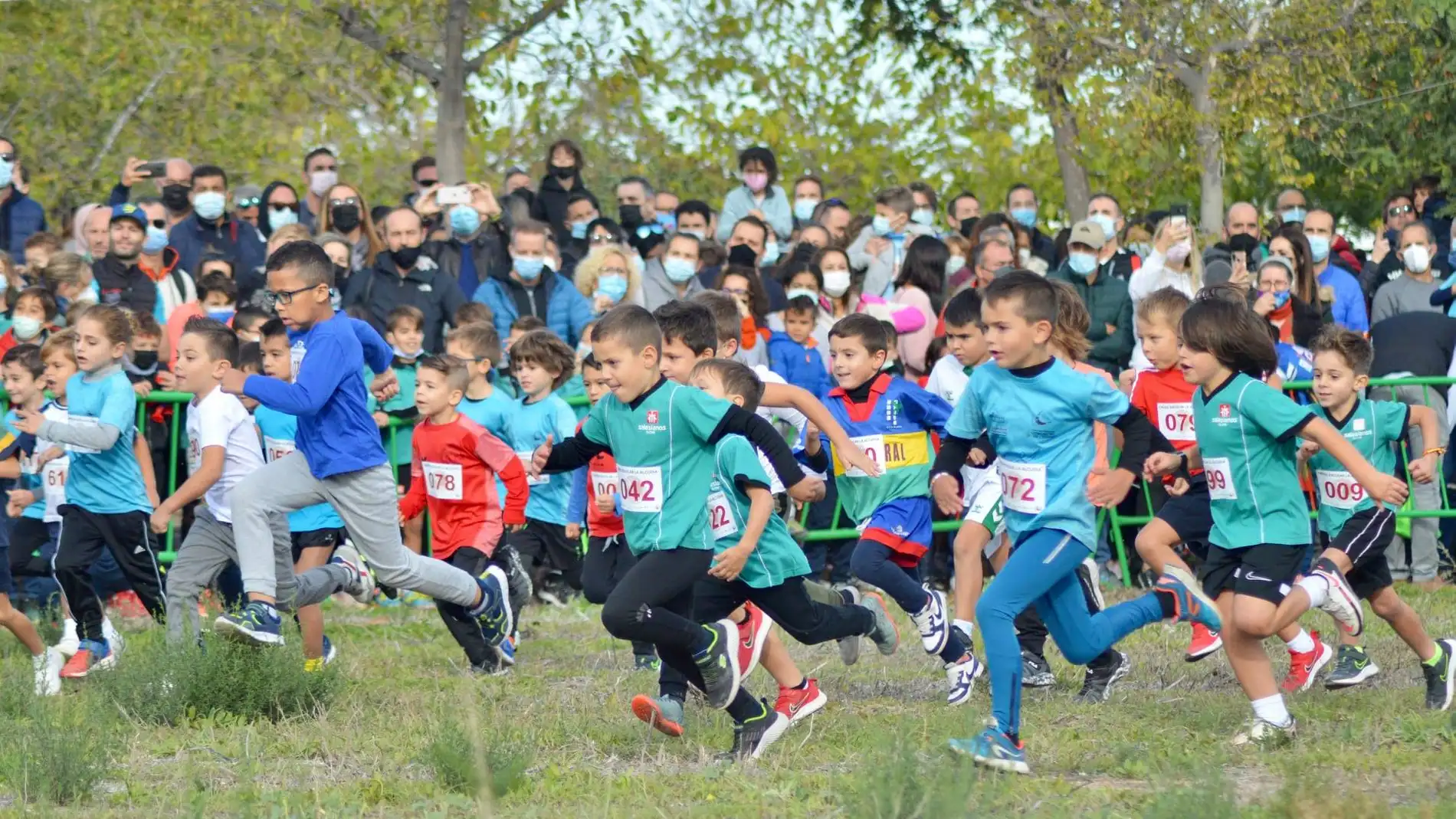 El Cross Escolar de Elche suma una marcha familiar de 820 metros y abre inscripciones gratuitas