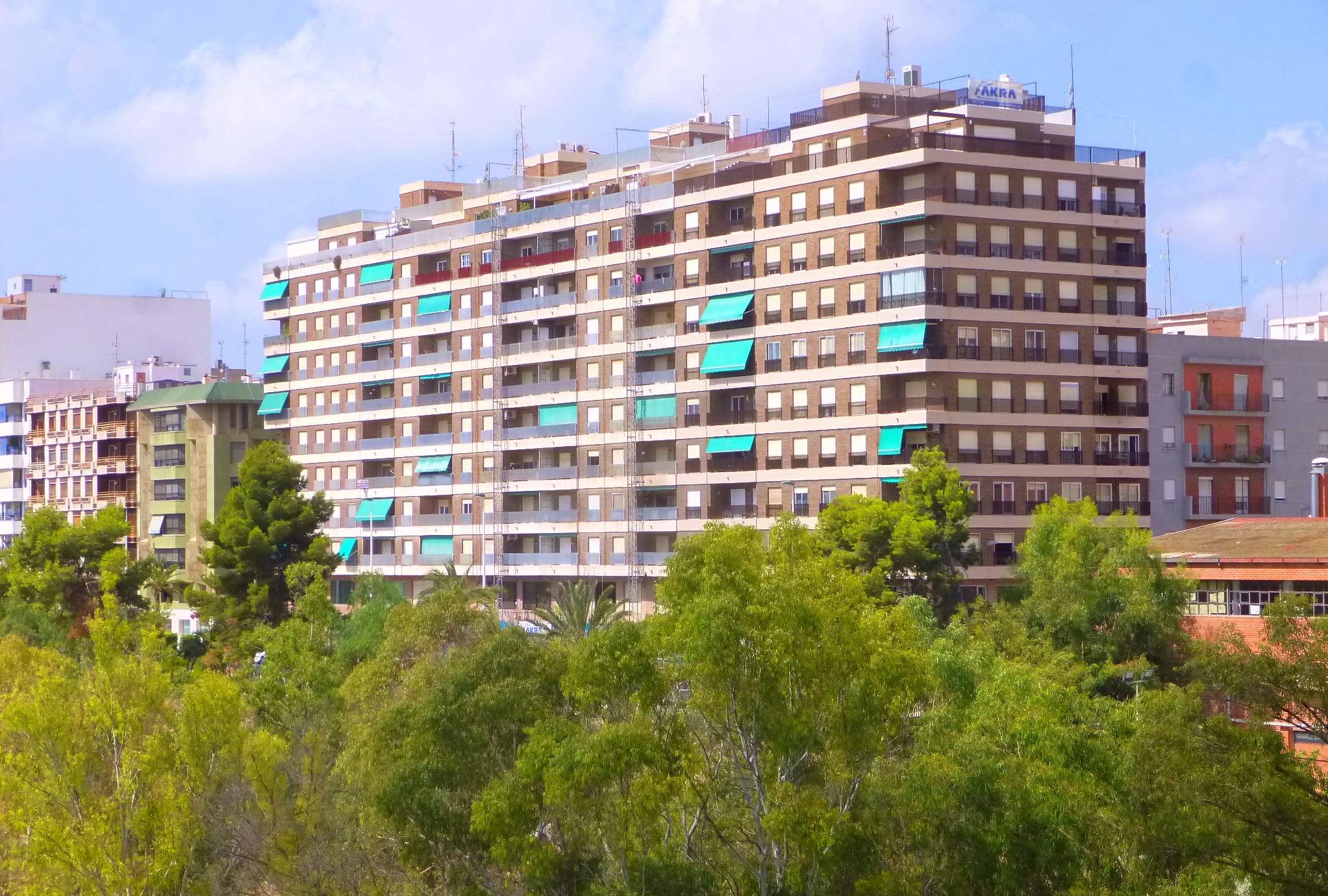 El inicio de nuevas viviendas cae un 34 % en el área de Elche en el tercer trimestre de 2026