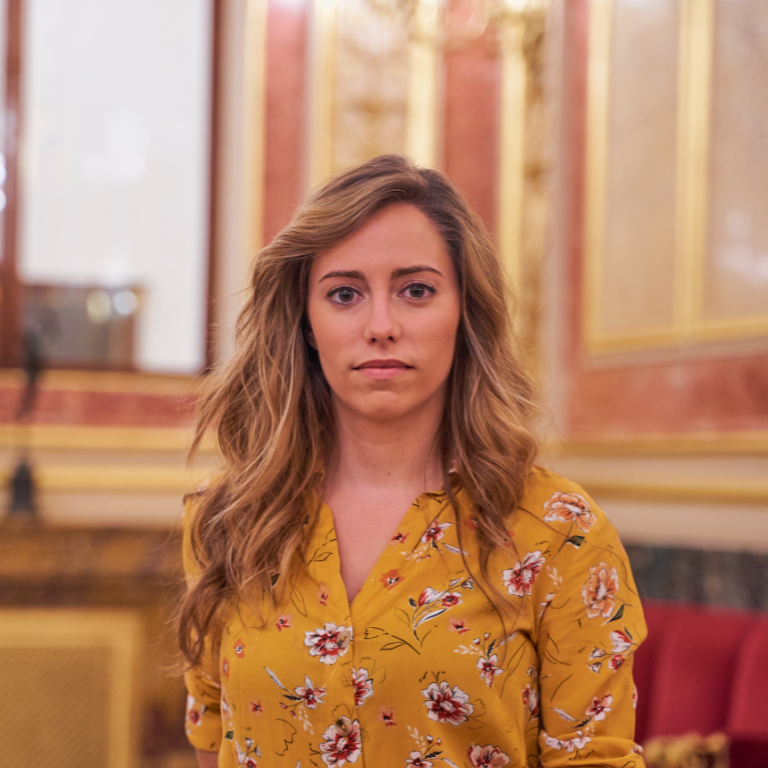 María Teresa Pérez encabeza la candidatura de Compromís–Front Valencià por Alicante, con Bellido y Rius en los siguientes puestos