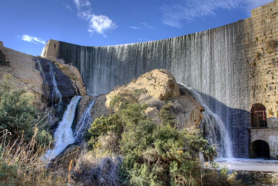 El Ayuntamiento plantea desvincularse de la seguridad de la presa del Pantano y la Acequia Mayor rechaza el cambio