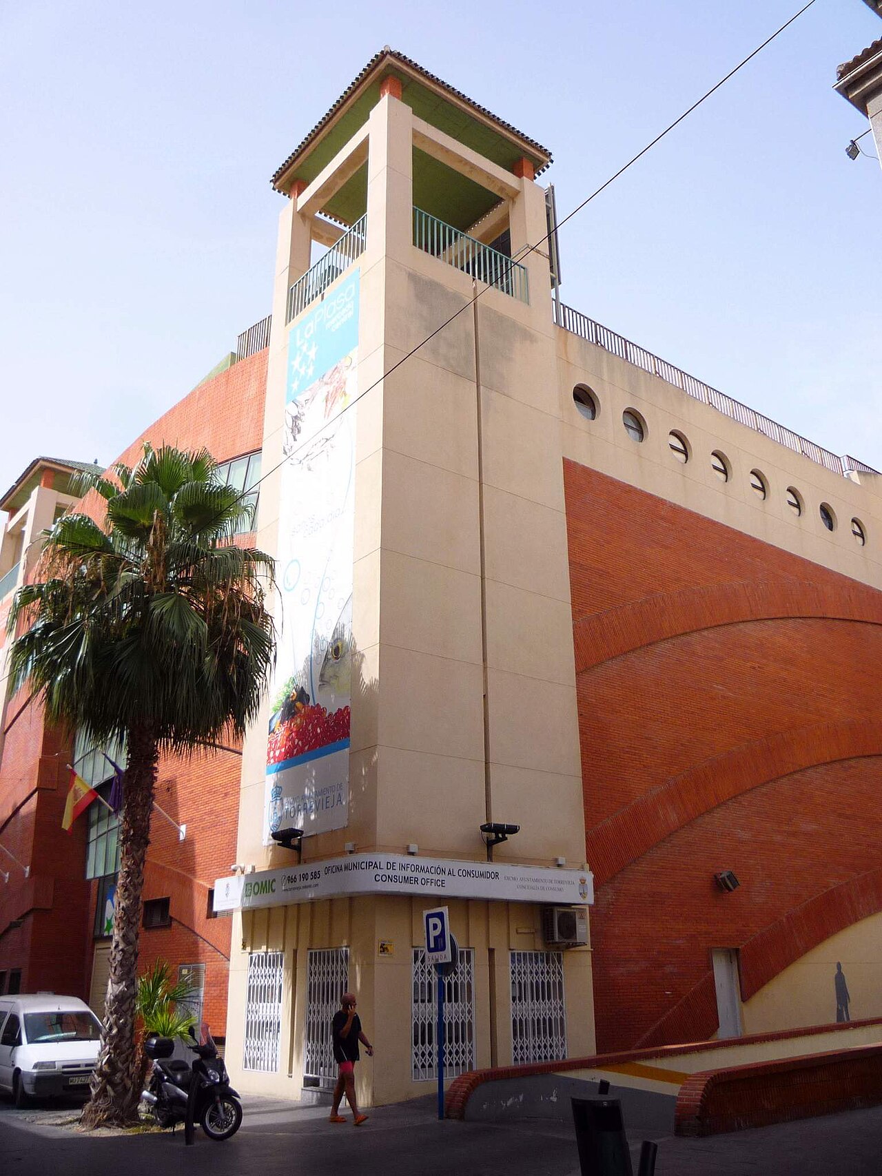 Torrevieja abrirá el 2 de noviembre el Bono Consumo: hasta 200 euros pagando 100 y solo para empadronados