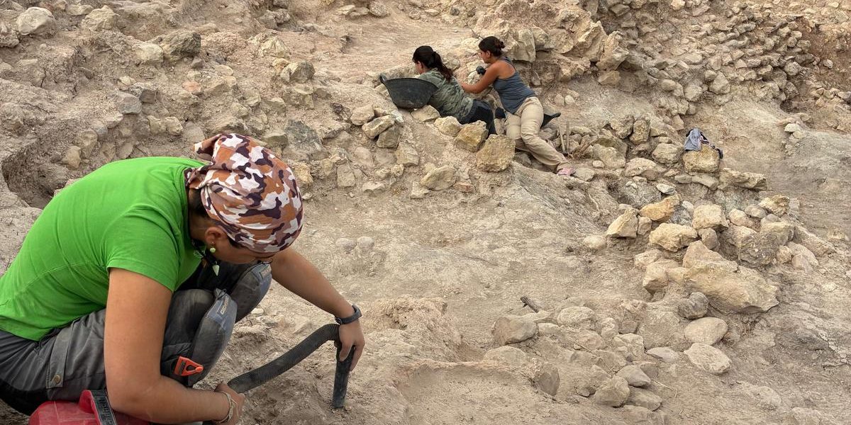 El Tabayá revela nuevas viviendas y sepulturas y confirma más de mil años de ocupación en Aspe